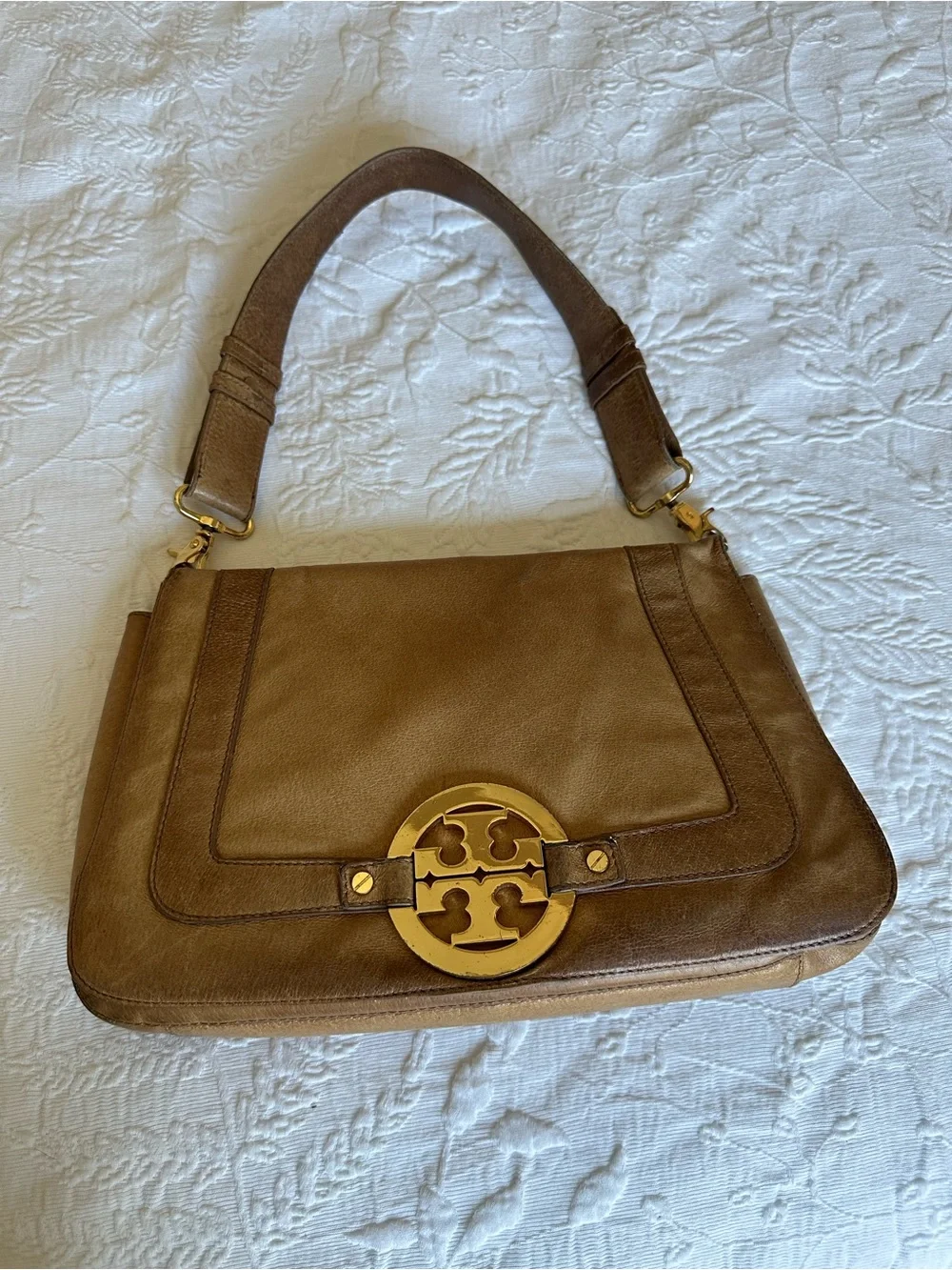 Tory Burch Tan Distressed Leather Shoulder Bag with Gold Logo Medallion